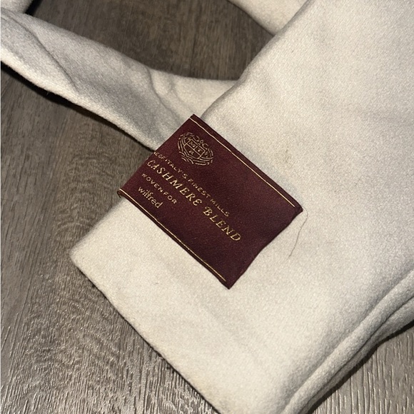 Aritzia Wilfred Montgomery Wool Coat - Picture 3 of 9